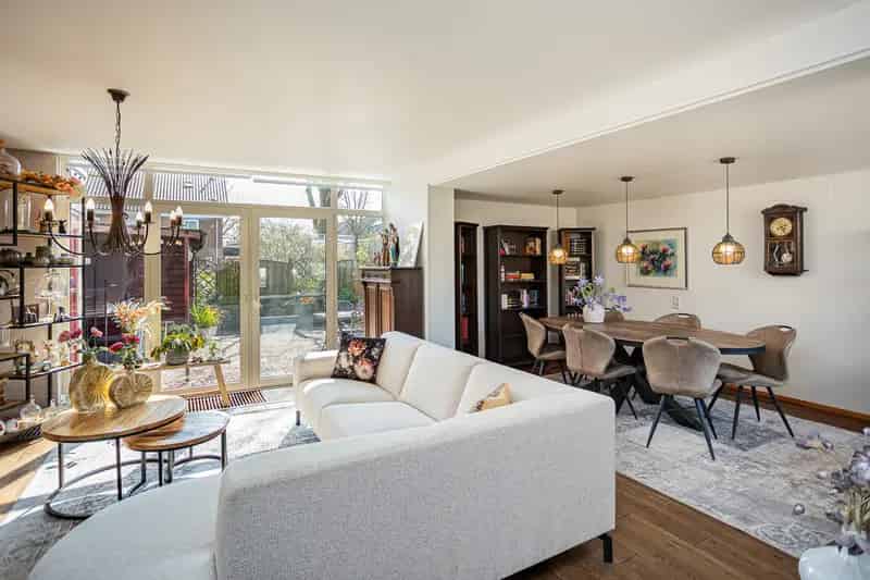 Uitgebouwde Hoekwoning Groesbeek 3 slaapkamers luxe keuken tuin zuiden