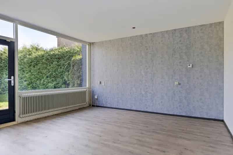 Gezinswoning 4 slaapkamers Apeldoorn Ruime tuin Energielabel B