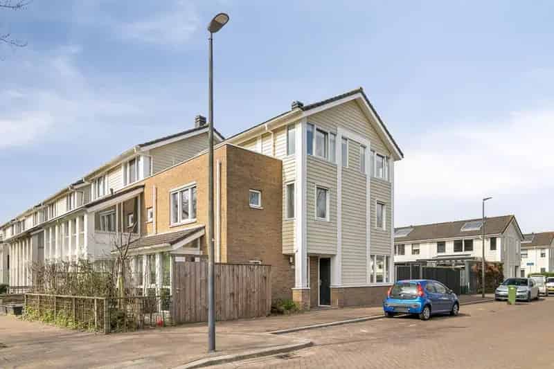 Ruime Hoekwoning Rotterdam Terbregge 5 Slaapkamers
