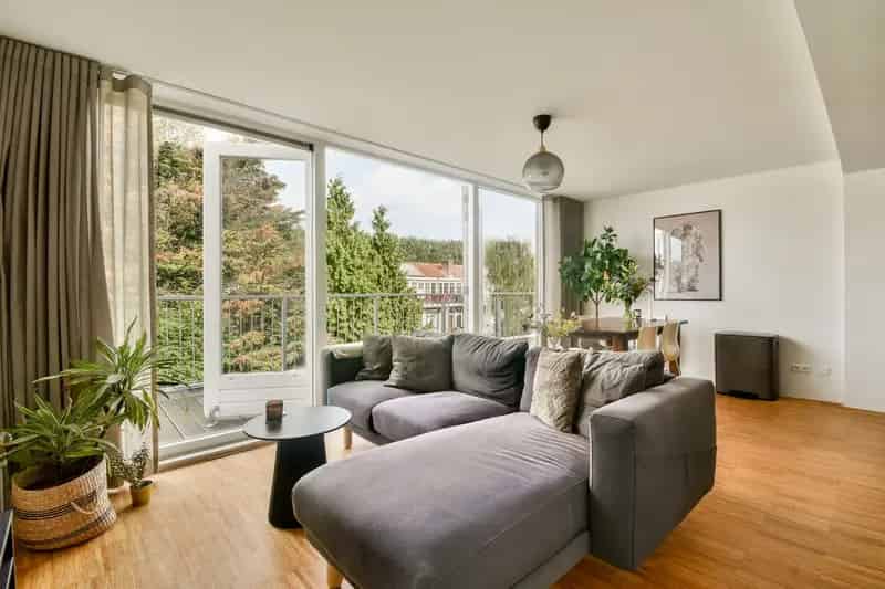 Appartement te koop Amsterdam West: 3-kamer appartement met balkon en dakterras