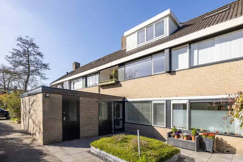Maisonnette te koop Leusden: 3 kamers, starterswoning