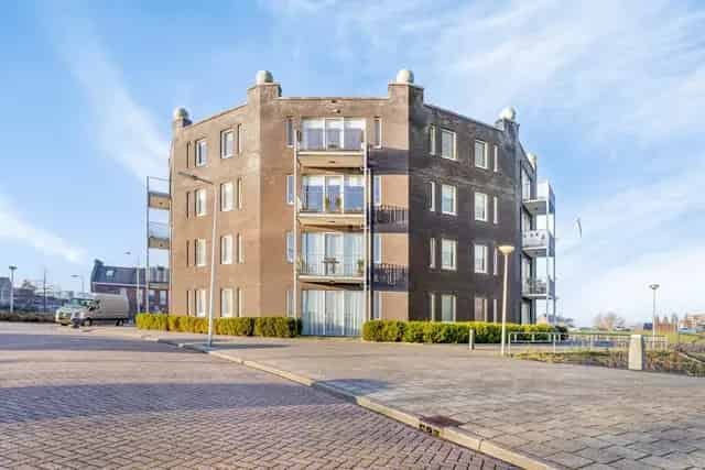 Portiekflat te huur Gouderak 3 kamers 84m2