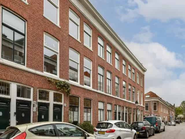 Appartement te koop Zeeheldenkwartier 2 slaapkamers ruim balkon