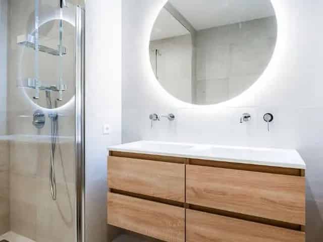 Luxe Amsterdamse Woning te Huur Nieuwezijds Voorburgwal
