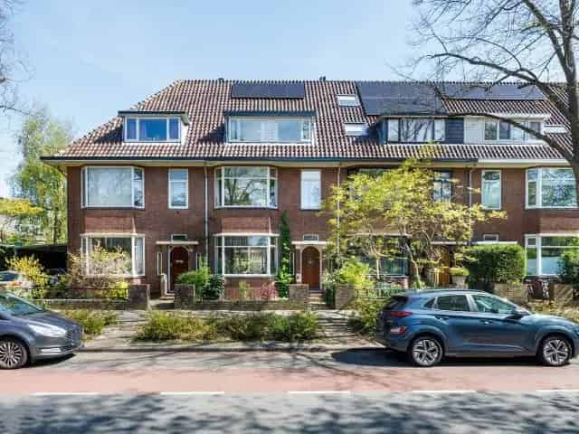 Moderne Jaren 30 Woning Leiden 6 Kamers 2 Badkamers