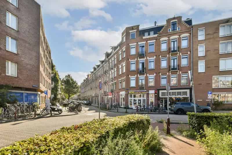 Appartement Amsterdam Indische Buurt 37m2 gerenoveerd