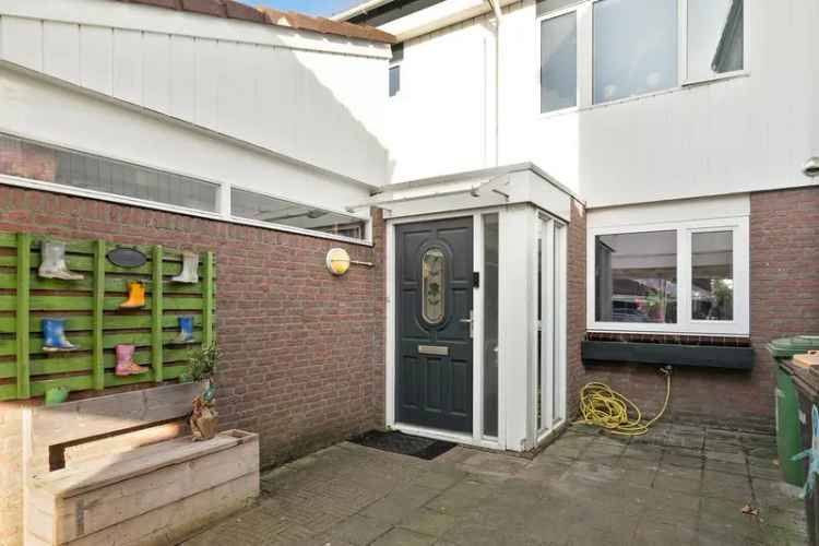 Huis te koop Soesterberg: 4 slaapkamers, 2 badkamers, gerenoveerd