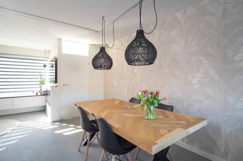 Huis te koop Nijmegen: Moderne middenwoning met tuin