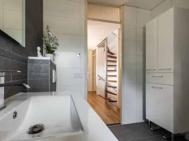 Te Huur: Ruime Hoekwoning 4 Slaapkamers Almere