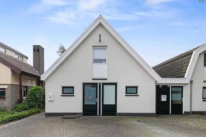 Huis Te Koop , 15, Molenkade, Noord-Scharwoude, Noord-Holland