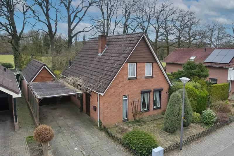 Vrijstaande woning Borne - Ruimte, rust en vrij uitzicht