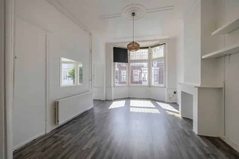 Appartement te koop Regentessekwartier 75m2 te renoveren