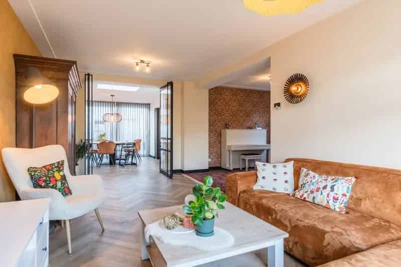 Huis te koop Beukendreef 4 slaapkamers luxe badkamer Oisterwijk