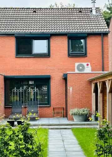 Prachtige Hoekwoning tijdelijk te huur