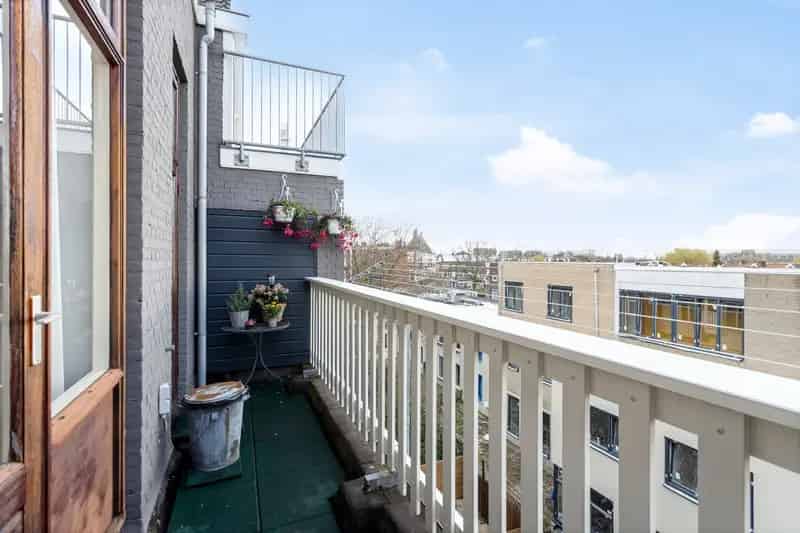 Ruime Bovenwoning 5 Slaapkamers Groene Hilledijk Rotterdam