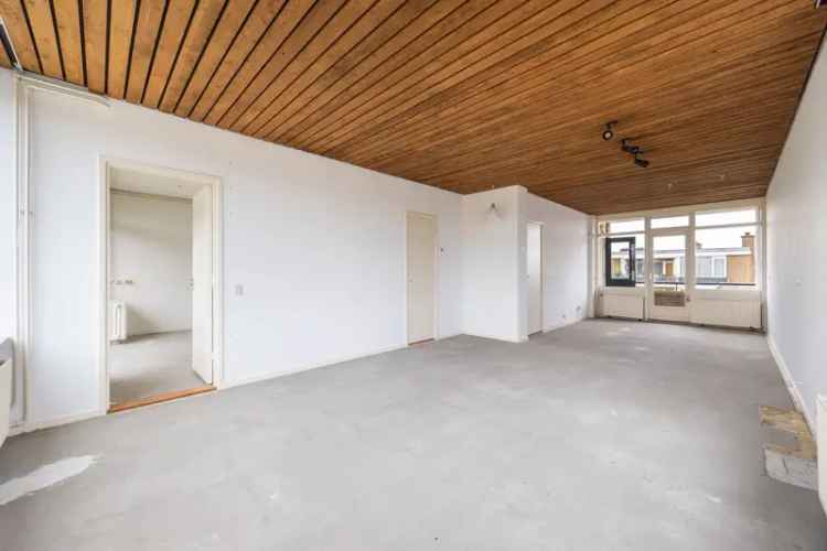 Appartement te Koop Voorburg  73m2 2 Balkons  Gerenoveerbaar