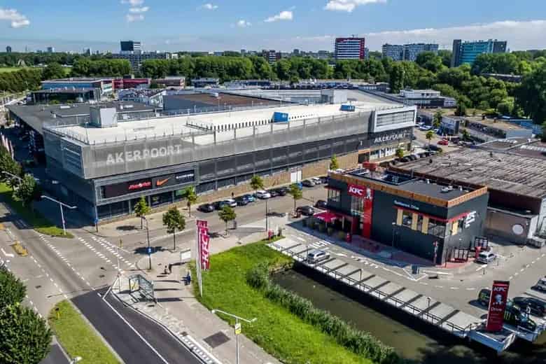 1532 m2 Winkelruimte te Huur Amsterdam Akerpoort