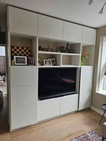 Op maat gemaakte wandkasten en meubels Fromwoodz