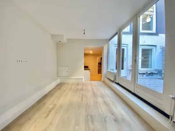 Appartement Rotterdam Centrum 4 slaapkamers 2 badkamers