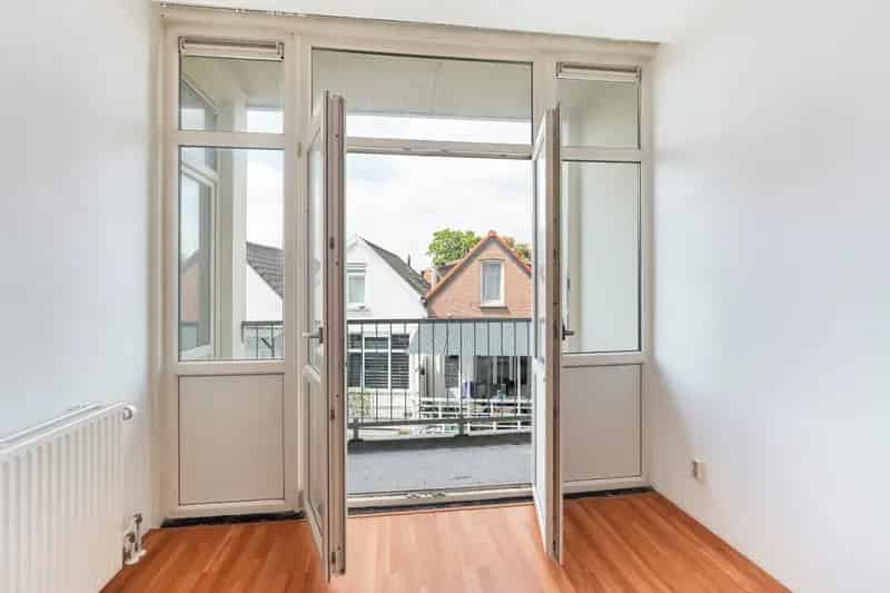 3 Kamer Appartement Rotterdam Hillegersberg West Varkenoordseweg