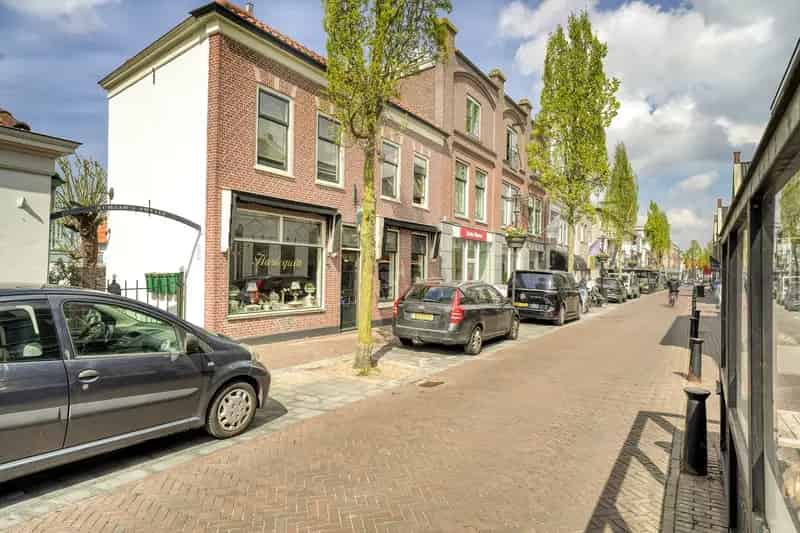 Winkelpand te Koop Lisse Heereweg 210 205m2
