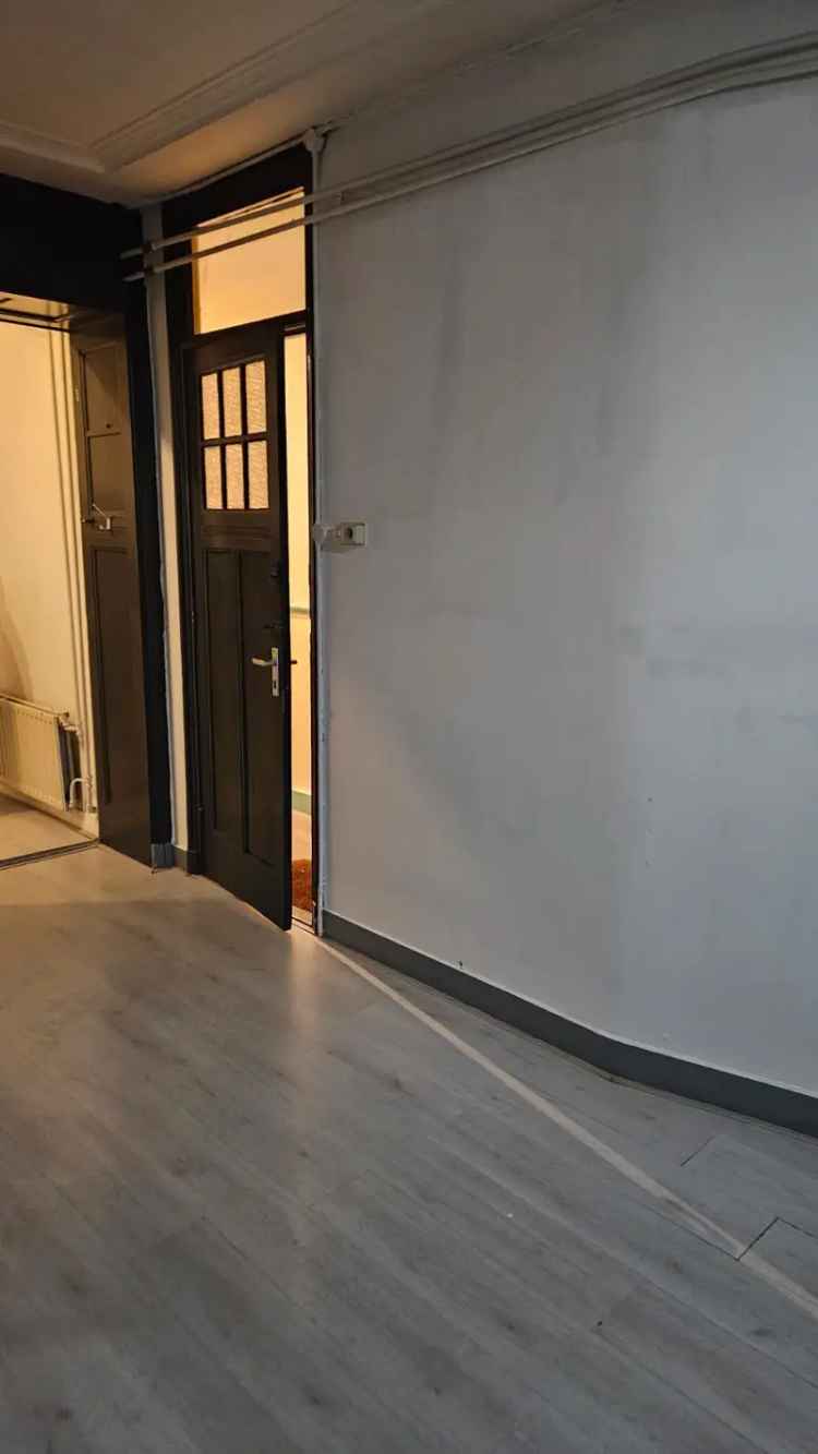 Ruime Studenten Kamer 21m2 Rotterdam West