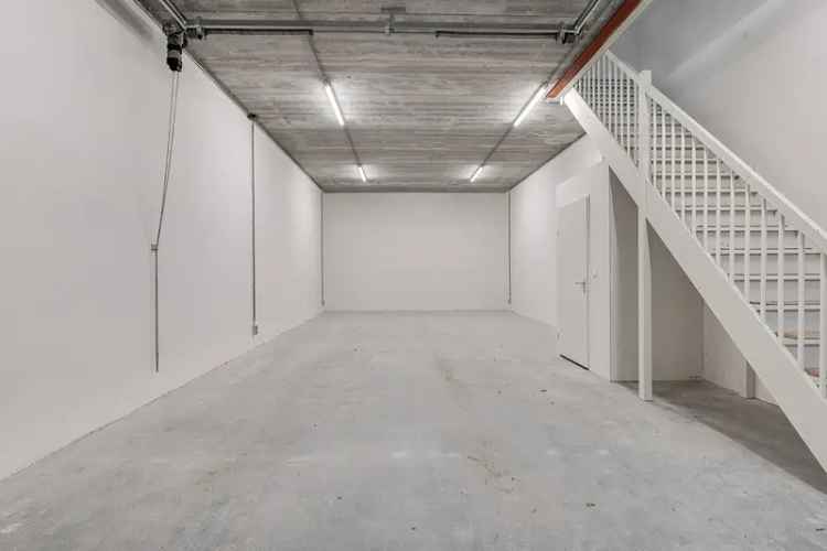 Bedrijfshal te huur Tiel 156m² - Newtonstraat