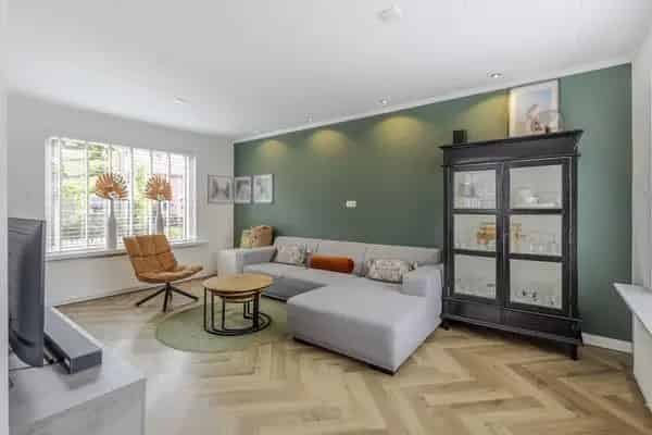 Jaren 50 Hoekwoning Hardinxveld Giessendam 4 slaapkamers