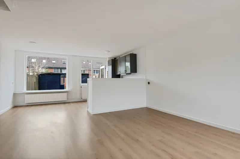 Huis te koop Zwaag 4 slaapkamers recent gerenoveerd