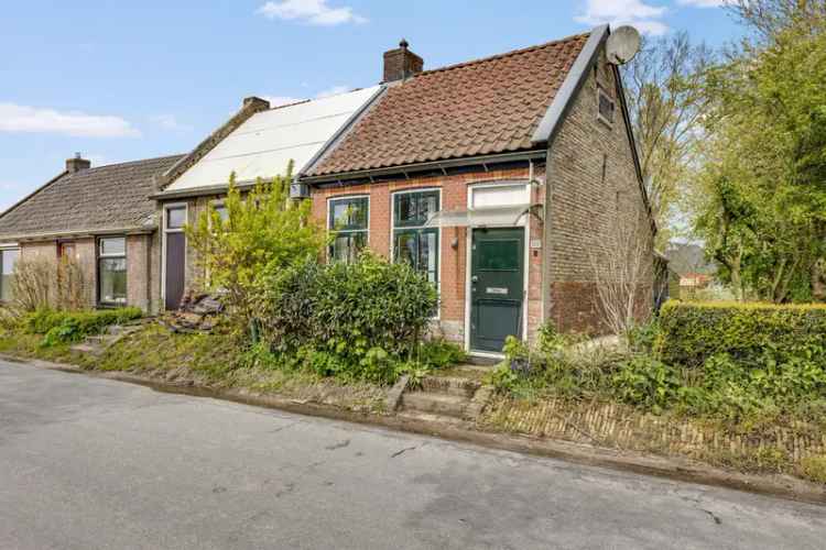 Eengezinswoning Te Koop in St.-Jacobiparochie, Fryslân