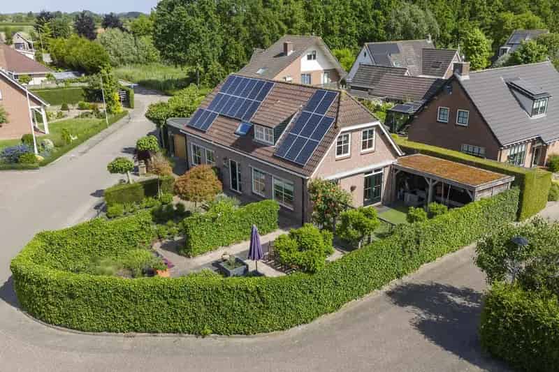 Ruim Familiehuis Beesd 172m2 Zonnepanelen Warmtepomp