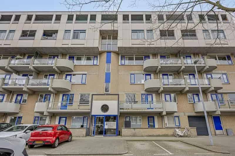 5-kamer appartement Oosterflank nabij Alexandrium