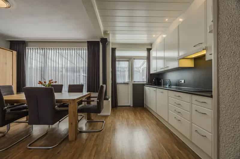Te Koop: Verzorgde Tussenwoning Veghel