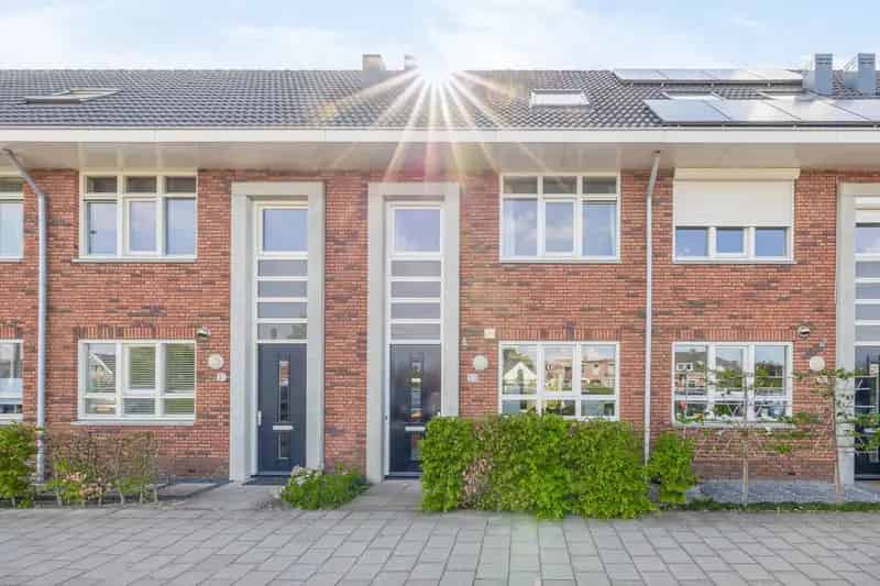 Moderne 5-Kamer Eengezinswoning te Pijnacker Centrum