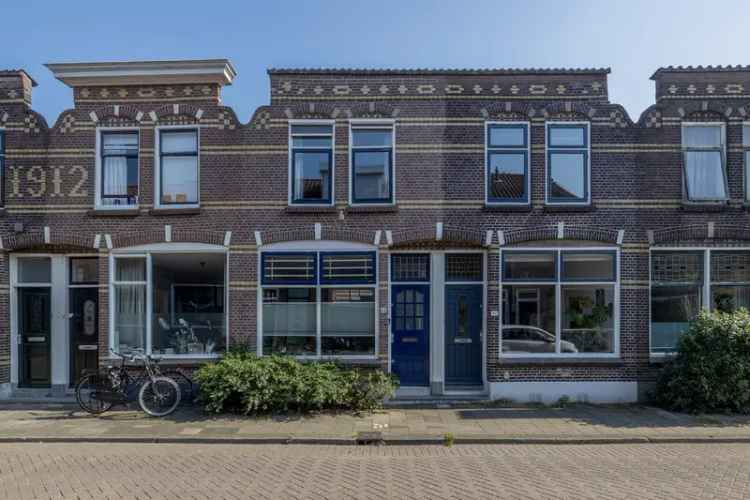 Eengezinswoning Te Koop in Gouda, Zuid-Holland