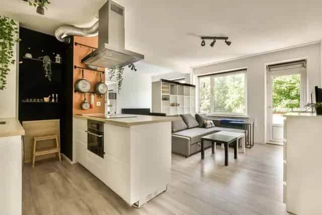 Studio Amsterdam Buitenveldert West te huur 34m2