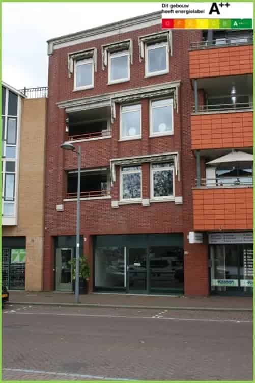 Winkelruimte te huur Wormerveer Zaanweg 220m2