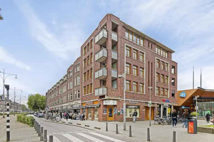 Galerijflat Te Koop in 93R, Beijerlandselaan, Rotterdam, Zuid-Holland