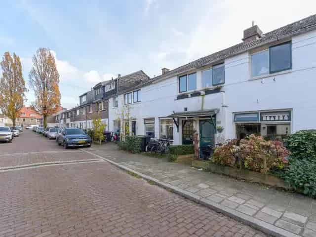 Gezellige Eengezinswoning Voorburg 3 Slaapkamers Dakterras