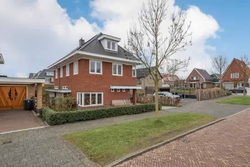 Luxe Villa Amstelveen 5 slaapkamers 3 badkamers  tuin  garage Energielabel A