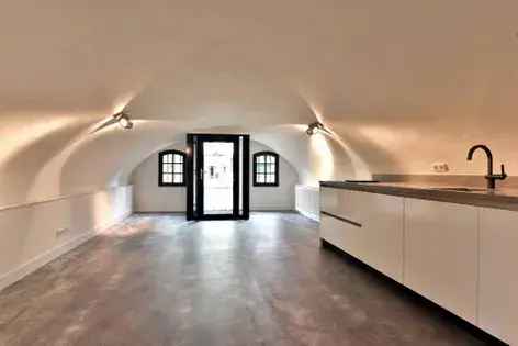 2 Kamer Appartement Utrecht Oudegracht 47m2 Luxe