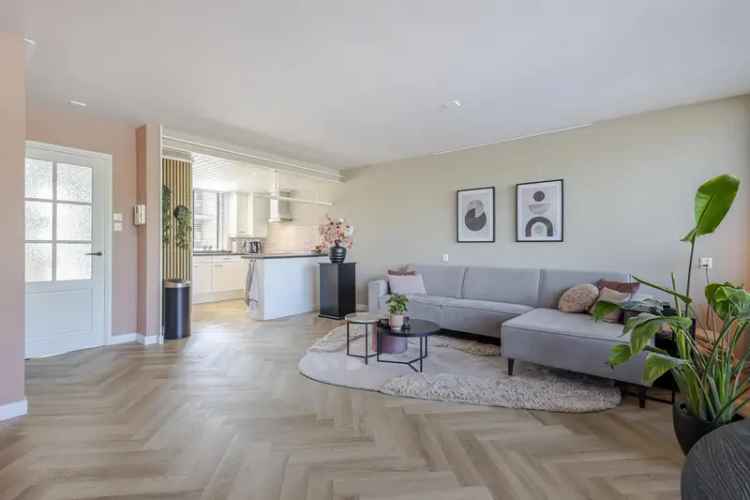2 Laags Appartement Sliedrecht Centrum 3 Slaapkamers 90m2