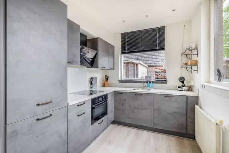 Huis te koop Spijkenisse 4 slaapkamers tuin