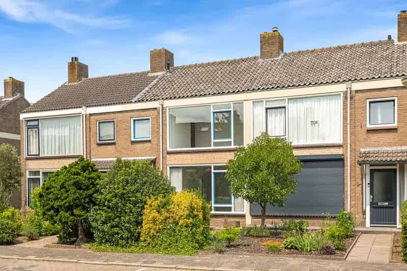 Huis te koop Teteringen 4 slaapkamers diepe tuin gerenoveerd