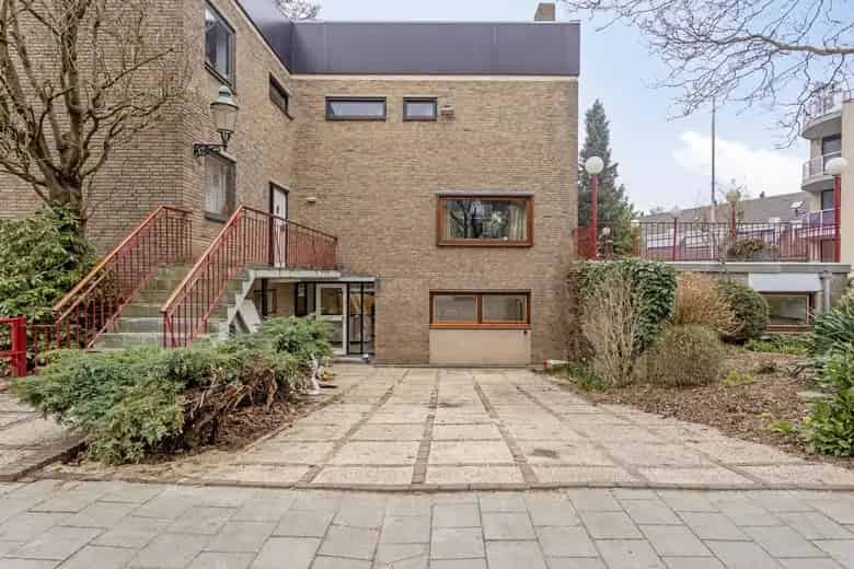 342m2 Zorgruimte te Huur Maastricht Nabij Station A2