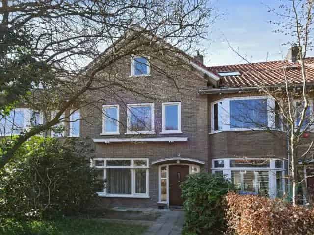 Herenhuis Eindhoven 5 slaapkamers gerenoveerd