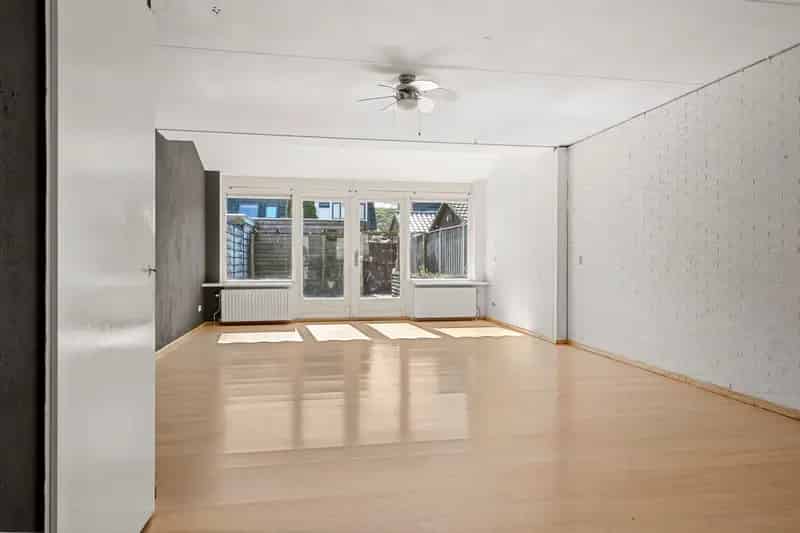 Huis te koop Ede: Ruime woning in Rietkampen