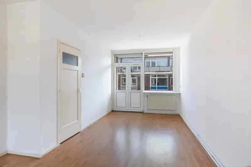 Starterwoning Oud-Mathenesse 53m2 2 Balkons Direct Beschikbaar