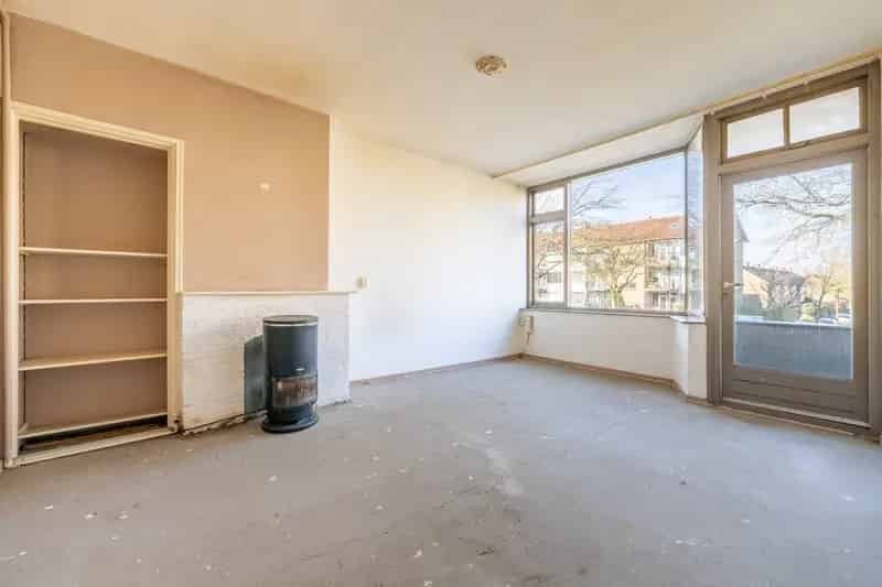 3-kamer appartement te renoveren Hilversum Zuid