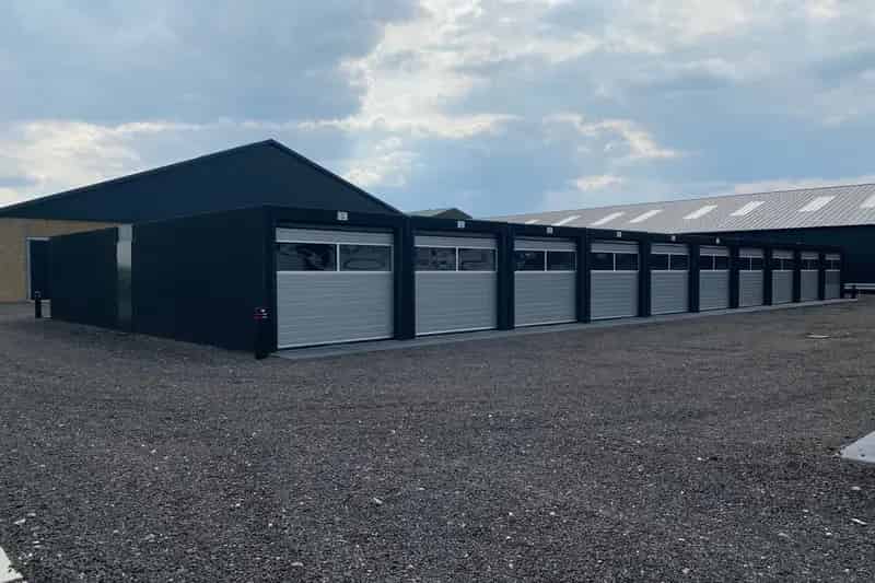 Garageboxen te Huur Wijhe 18m2 en 31m2  Goedkoop Veilig Beveiligd